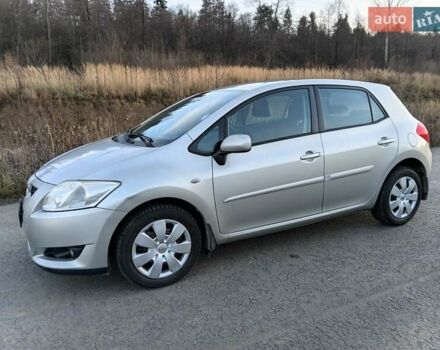 Серый Тойота Аурис, объемом двигателя 1.6 л и пробегом 158 тыс. км за 5700 $, фото 27 на Automoto.ua