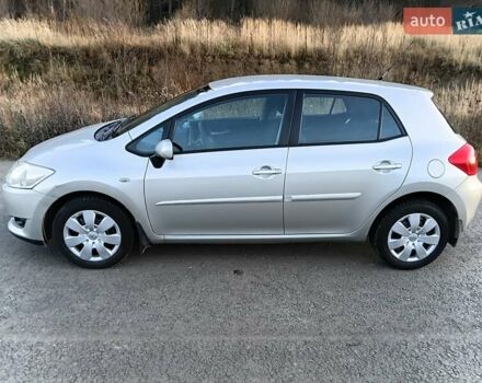 Серый Тойота Аурис, объемом двигателя 1.6 л и пробегом 158 тыс. км за 5700 $, фото 4 на Automoto.ua