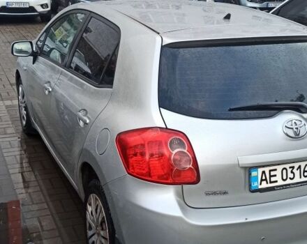 Серый Тойота Аурис, объемом двигателя 1.6 л и пробегом 164 тыс. км за 6500 $, фото 3 на Automoto.ua