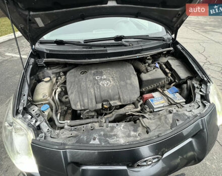 Серый Тойота Аурис, объемом двигателя 1.36 л и пробегом 282 тыс. км за 7200 $, фото 8 на Automoto.ua