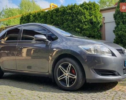 Серый Тойота Аурис, объемом двигателя 1.6 л и пробегом 209 тыс. км за 6700 $, фото 2 на Automoto.ua