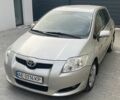 Серый Тойота Аурис, объемом двигателя 1.6 л и пробегом 172 тыс. км за 6400 $, фото 1 на Automoto.ua
