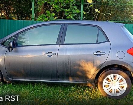 Сірий Тойота Ауріс, об'ємом двигуна 1.6 л та пробігом 200 тис. км за 6500 $, фото 2 на Automoto.ua