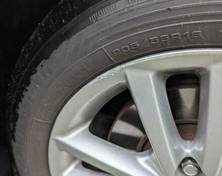 Серый Тойота Аурис, объемом двигателя 2 л и пробегом 250 тыс. км за 6900 $, фото 16 на Automoto.ua