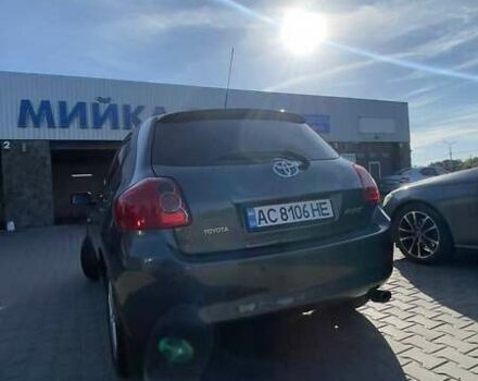 Серый Тойота Аурис, объемом двигателя 2 л и пробегом 284 тыс. км за 7000 $, фото 1 на Automoto.ua