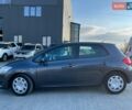 Серый Тойота Аурис, объемом двигателя 2 л и пробегом 176 тыс. км за 6500 $, фото 1 на Automoto.ua