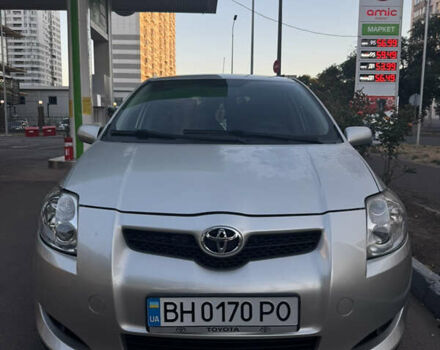 Серый Тойота Аурис, объемом двигателя 1.6 л и пробегом 168 тыс. км за 7400 $, фото 3 на Automoto.ua