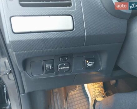 Серый Тойота Аурис, объемом двигателя 1.6 л и пробегом 195 тыс. км за 6200 $, фото 17 на Automoto.ua