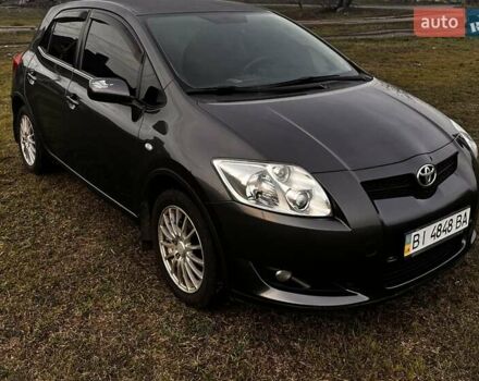 Серый Тойота Аурис, объемом двигателя 1.6 л и пробегом 178 тыс. км за 7200 $, фото 2 на Automoto.ua