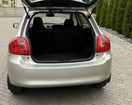 Серый Тойота Аурис, объемом двигателя 1.6 л и пробегом 99 тыс. км за 7100 $, фото 4 на Automoto.ua