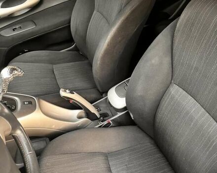 Серый Тойота Аурис, объемом двигателя 1.6 л и пробегом 178 тыс. км за 7200 $, фото 8 на Automoto.ua