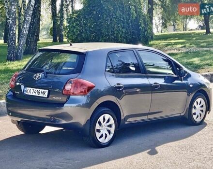 Серый Тойота Аурис, объемом двигателя 1.6 л и пробегом 188 тыс. км за 5800 $, фото 2 на Automoto.ua