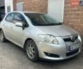 Серый Тойота Аурис, объемом двигателя 1.6 л и пробегом 220 тыс. км за 3999 $, фото 1 на Automoto.ua