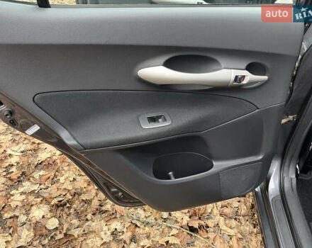 Сірий Тойота Ауріс, об'ємом двигуна 1.6 л та пробігом 211 тис. км за 6800 $, фото 20 на Automoto.ua