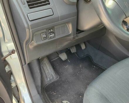 Серый Тойота Аурис, объемом двигателя 2 л и пробегом 196 тыс. км за 6000 $, фото 12 на Automoto.ua