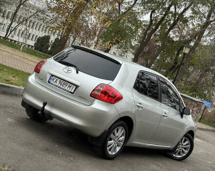 Серый Тойота Аурис, объемом двигателя 1.6 л и пробегом 200 тыс. км за 6499 $, фото 11 на Automoto.ua