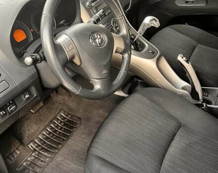 Серый Тойота Аурис, объемом двигателя 1.6 л и пробегом 178 тыс. км за 7200 $, фото 7 на Automoto.ua