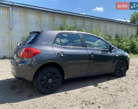 Сірий Тойота Ауріс, об'ємом двигуна 1.6 л та пробігом 110 тис. км за 7500 $, фото 7 на Automoto.ua