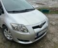 Серый Тойота Аурис, объемом двигателя 2.2 л и пробегом 300 тыс. км за 3990 $, фото 1 на Automoto.ua