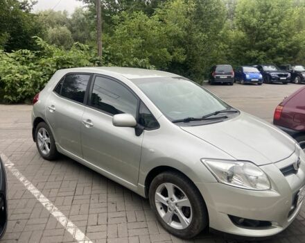 Сірий Тойота Ауріс, об'ємом двигуна 1.6 л та пробігом 235 тис. км за 6405 $, фото 3 на Automoto.ua