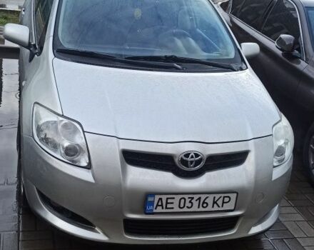 Серый Тойота Аурис, объемом двигателя 1.6 л и пробегом 164 тыс. км за 6500 $, фото 1 на Automoto.ua