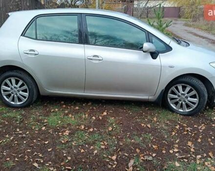 Серый Тойота Аурис, объемом двигателя 1.6 л и пробегом 183 тыс. км за 6500 $, фото 5 на Automoto.ua