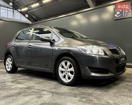 Серый Тойота Аурис, объемом двигателя 1.6 л и пробегом 210 тыс. км за 6300 $, фото 19 на Automoto.ua