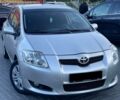 Сірий Тойота Ауріс, об'ємом двигуна 1.4 л та пробігом 208 тис. км за 2200 $, фото 1 на Automoto.ua