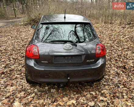 Сірий Тойота Ауріс, об'ємом двигуна 1.6 л та пробігом 211 тис. км за 6800 $, фото 11 на Automoto.ua