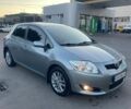 Серый Тойота Аурис, объемом двигателя 2 л и пробегом 200 тыс. км за 5650 $, фото 1 на Automoto.ua