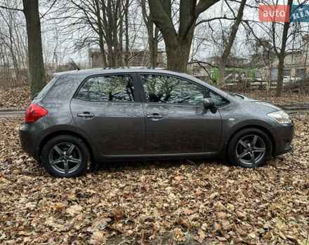 Сірий Тойота Ауріс, об'ємом двигуна 1.6 л та пробігом 211 тис. км за 6800 $, фото 14 на Automoto.ua