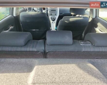 Серый Тойота Аурис, объемом двигателя 2 л и пробегом 270 тыс. км за 7200 $, фото 10 на Automoto.ua