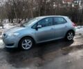 Серый Тойота Аурис, объемом двигателя 1.3 л и пробегом 250 тыс. км за 6200 $, фото 1 на Automoto.ua
