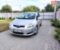 Серый Тойота Аурис, объемом двигателя 2 л и пробегом 270 тыс. км за 7200 $, фото 3 на Automoto.ua