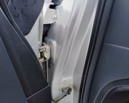 Серый Тойота Аурис, объемом двигателя 1.6 л и пробегом 190 тыс. км за 5500 $, фото 5 на Automoto.ua