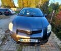 Серый Тойота Аурис, объемом двигателя 1.4 л и пробегом 205 тыс. км за 6000 $, фото 1 на Automoto.ua