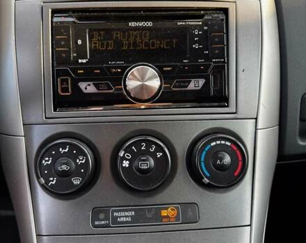 Серый Тойота Аурис, объемом двигателя 1.6 л и пробегом 145 тыс. км за 7500 $, фото 23 на Automoto.ua