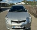 Сірий Тойота Ауріс, об'ємом двигуна 1.36 л та пробігом 208 тис. км за 6900 $, фото 1 на Automoto.ua