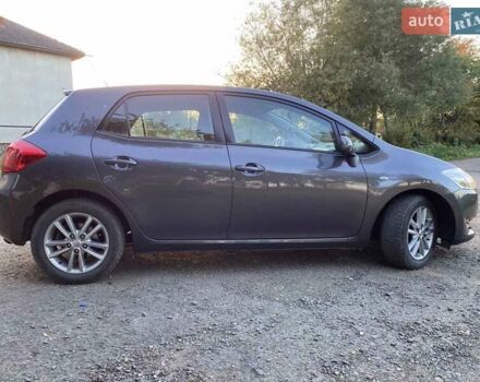 Серый Тойота Аурис, объемом двигателя 1.33 л и пробегом 208 тыс. км за 5999 $, фото 6 на Automoto.ua