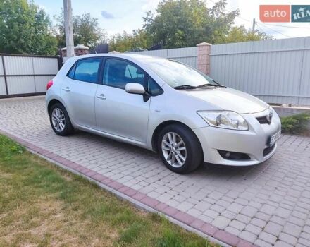 Серый Тойота Аурис, объемом двигателя 2 л и пробегом 270 тыс. км за 7200 $, фото 5 на Automoto.ua