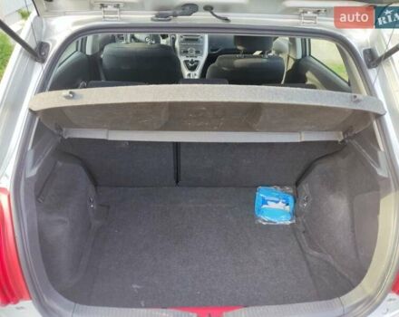 Серый Тойота Аурис, объемом двигателя 2 л и пробегом 270 тыс. км за 7200 $, фото 11 на Automoto.ua