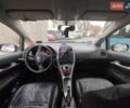 Серый Тойота Аурис, объемом двигателя 1.6 л и пробегом 380 тыс. км за 4000 $, фото 11 на Automoto.ua
