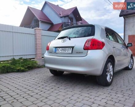 Серый Тойота Аурис, объемом двигателя 2 л и пробегом 270 тыс. км за 7200 $, фото 6 на Automoto.ua