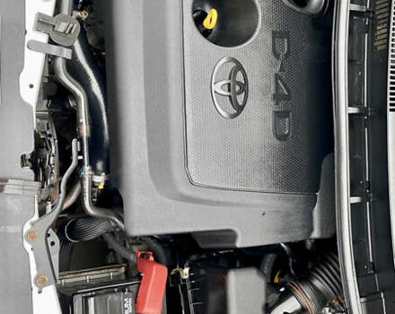 Сірий Тойота Ауріс, об'ємом двигуна 1.4 л та пробігом 199 тис. км за 8300 $, фото 32 на Automoto.ua