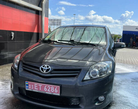 Сірий Тойота Ауріс, об'ємом двигуна 2 л та пробігом 153 тис. км за 7000 $, фото 11 на Automoto.ua