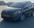 Серый Тойота Аурис, объемом двигателя 2 л и пробегом 152 тыс. км за 6800 $, фото 1 на Automoto.ua