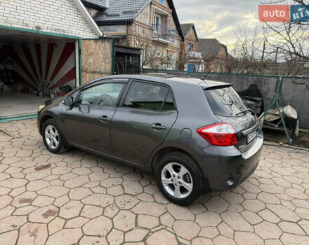 Сірий Тойота Ауріс, об'ємом двигуна 1.6 л та пробігом 129 тис. км за 9250 $, фото 9 на Automoto.ua