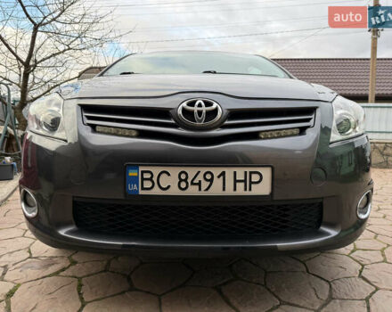 Сірий Тойота Ауріс, об'ємом двигуна 1.6 л та пробігом 129 тис. км за 9250 $, фото 19 на Automoto.ua