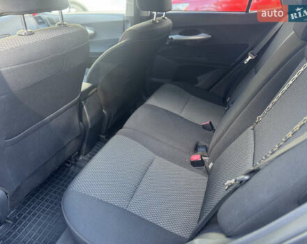 Серый Тойота Аурис, объемом двигателя 1.6 л и пробегом 130 тыс. км за 9800 $, фото 8 на Automoto.ua