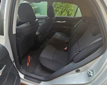 Серый Тойота Аурис, объемом двигателя 1.6 л и пробегом 99 тыс. км за 11500 $, фото 7 на Automoto.ua